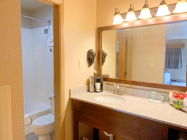 Номер Стандарт, Best Western Sunset Inn