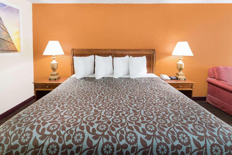 Стандартный Номер Кровать Кинг, Days Inn By Wyndham Orangeburg South