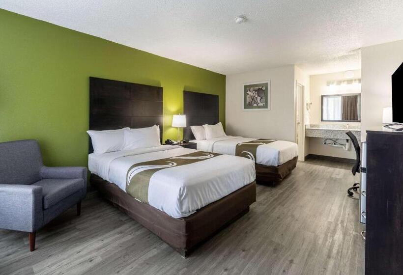 Номер Стандарт 2 Двуспальные Кровати, Quality Inn & Suites Vandalia Near I70 And Hwy 51