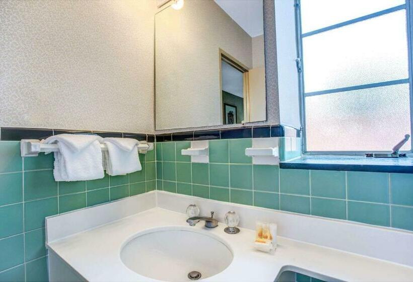 Номер Стандарт, Days Inn By Wyndham Arlington/washington Dc