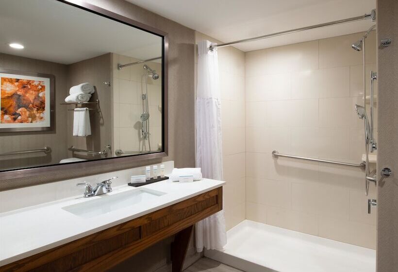 سوئیت برای معلولان, Embassy Suites By Hilton Colorado Springs