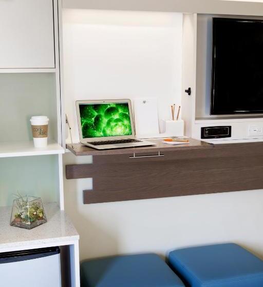 Люкс Адаптированный для Инвалидов, Even Hotel Norwalk, An Ihg