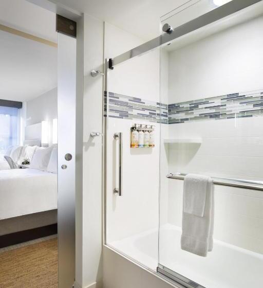 Номер Стандарт Адаптированный для Инвалидов, Even Hotel Norwalk, An Ihg