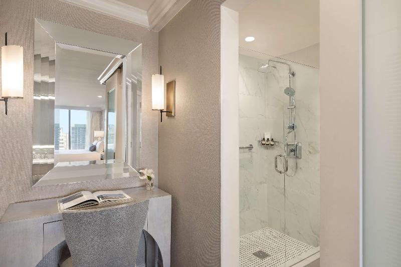 Quarto Estandar Cama King, Fairmont Dallas