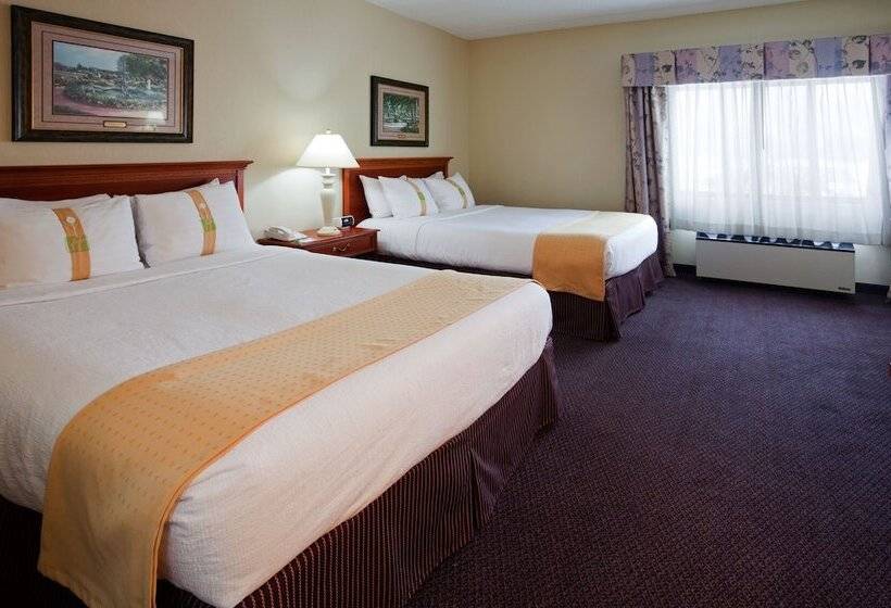 Номер Стандарт 2 Двуспальные Кровати, Holiday Inn & Suites St. Cloud, An Ihg