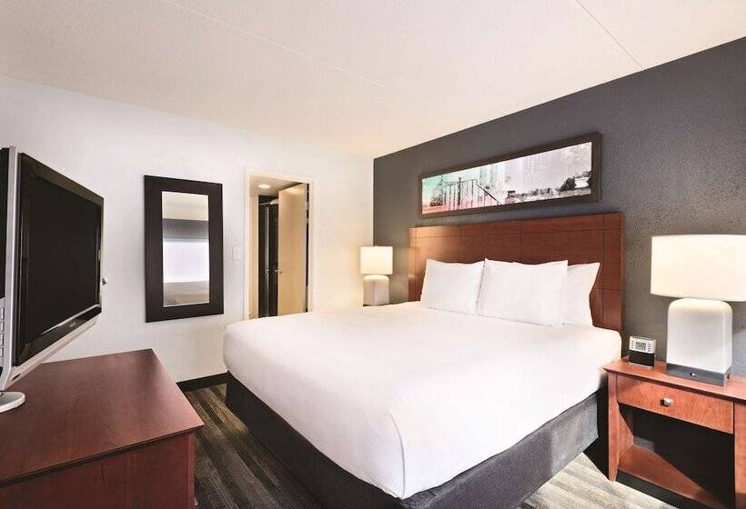 Люкс 2 Спальни, Clt Sky Suites