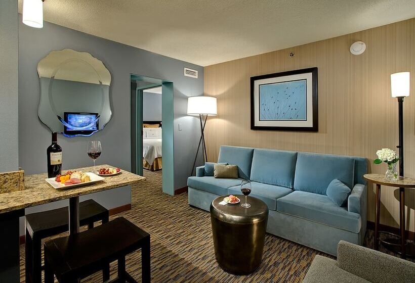 Suite Executive, Crowne Plaza Chicago O Hare Hotel & Conference Center, An Ihg