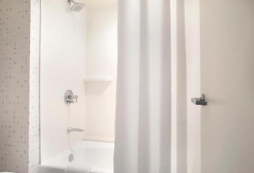 高级客房, Crowne Plaza Atlanta Perimeter At Ravinia, An Ihg
