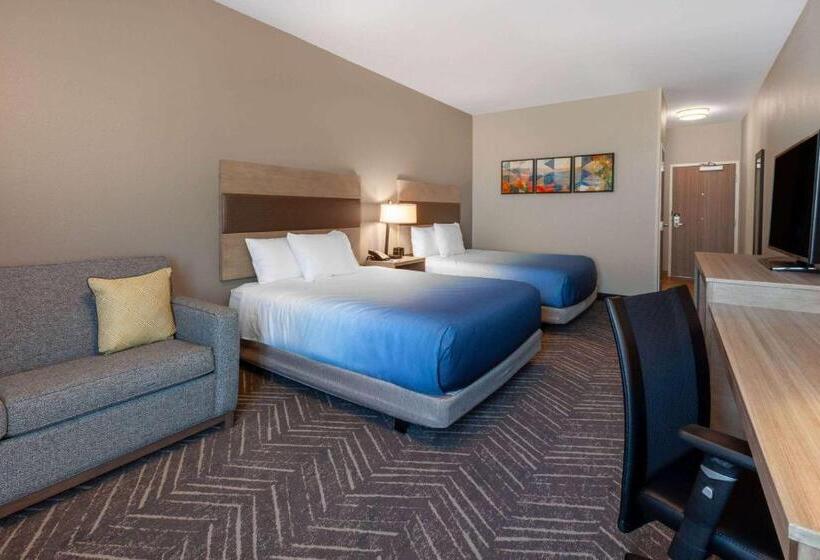 Номер Стандарт, La Quinta Inn & Suites By Wyndham Middletown