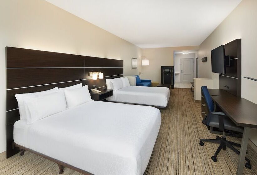 סוויטה מותאמת לאדם עם מוגבלויות, Holiday Inn Express & Suites   Valdosta, An Ihg