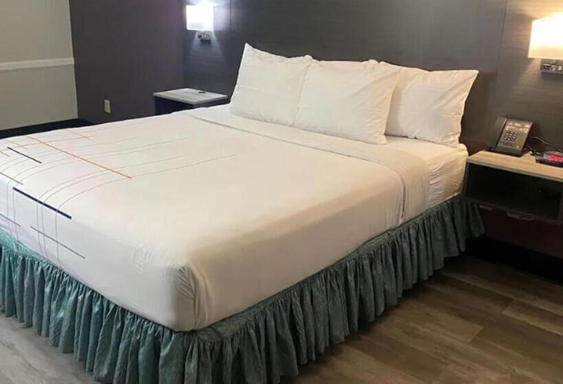 스탠다드 룸 킹사이즈 침대, La Quinta Inn By Wyndham Bakersfield South