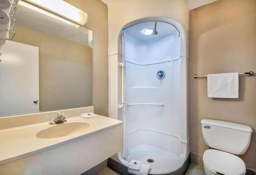 Номер Стандарт, Motel 6 Jonesboro
