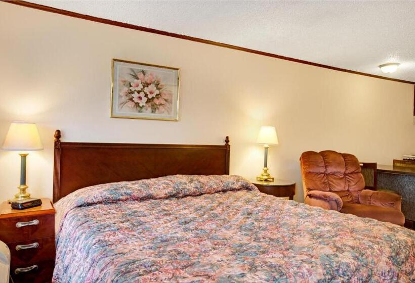 Номер Deluxe Кровать Кинг, Knights Inn Greensburg