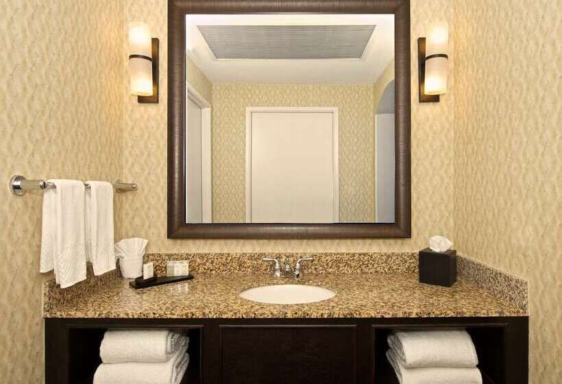 프리미엄 스위트, Embassy Suites By Hilton Flagstaff