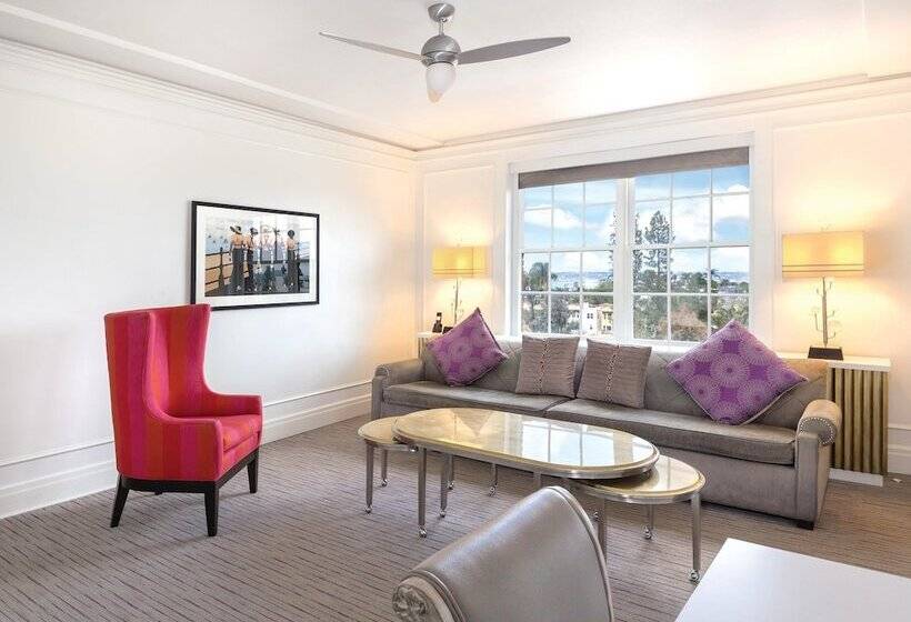 Suite cu balcon, Inn At The Park