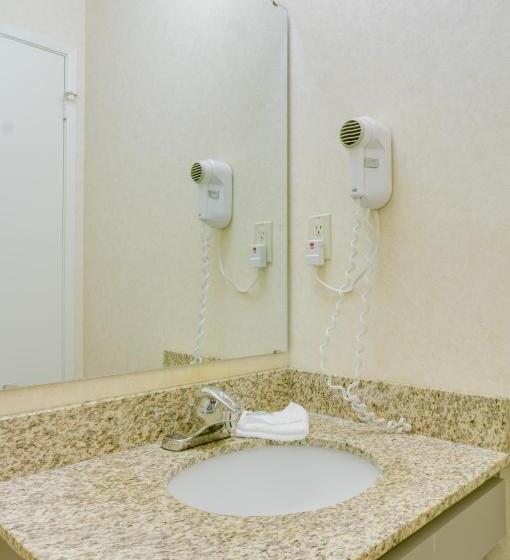 Studio Deluxe, Travelodge By Wyndham San Francisco Bay
