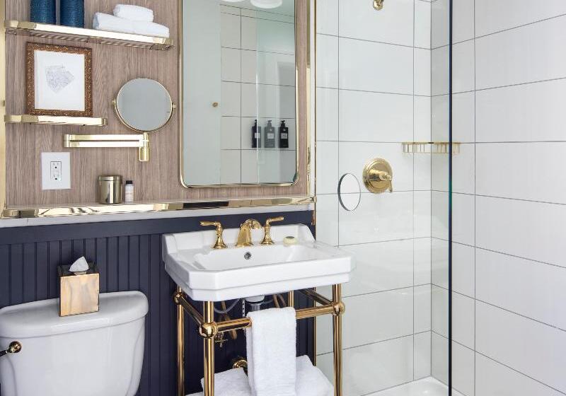 Suite, Beacon Grand, A Union Square