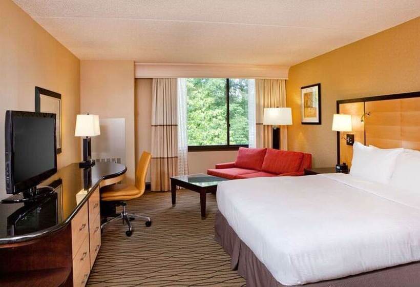 Номер Deluxe, Hilton Woodcliff Lake