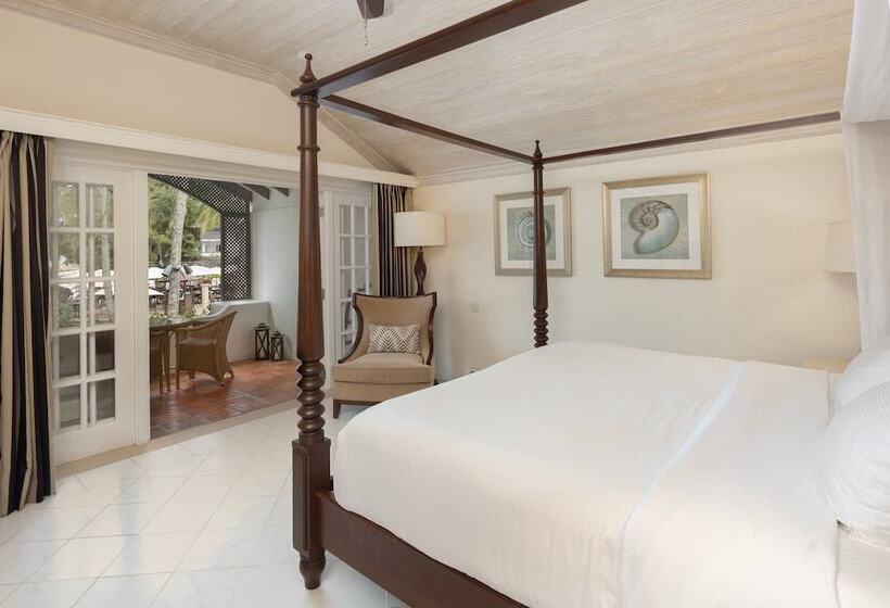 اتاق لوکس با چشم‌انداز دریا, Colony Club By Elegant Hotels