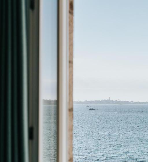 Номер Superior Вид на Море, Hôtel Aux Tamaris   Vue Mer