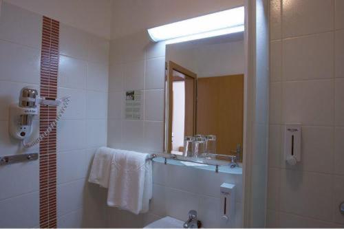 Habitación Estándar Individual, Panonija
