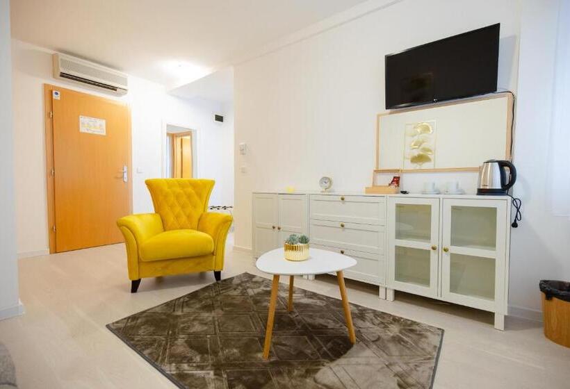 Apartamento 1 Dormitorio, Panonija