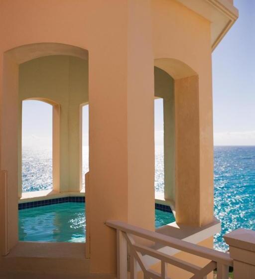 سوییت با استخر, The Crane Resort