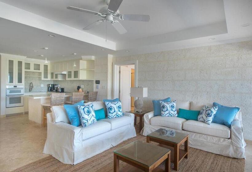3 Bedroom Suite, The Crane Resort