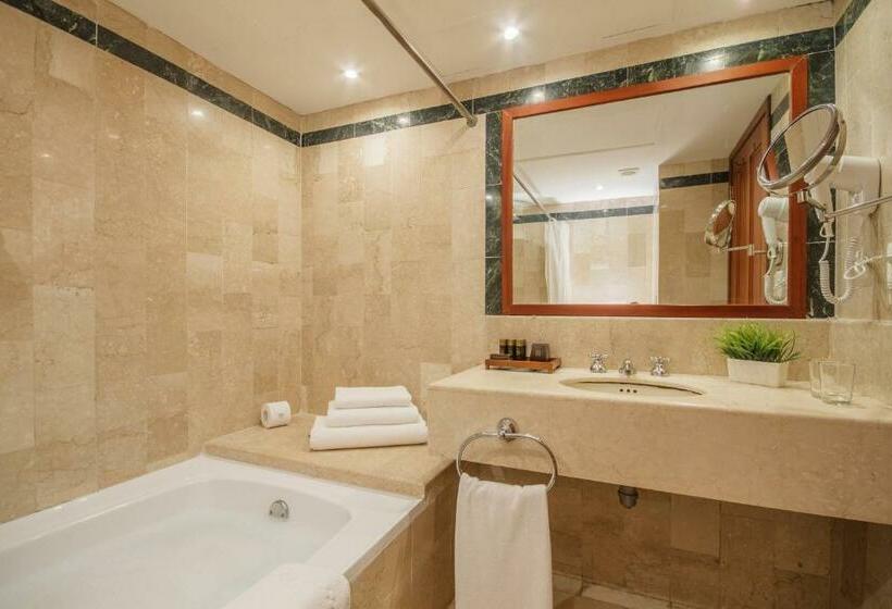 Люкс Кровать Кинг, Caribe by Faranda Grand, a member of Radisson Individuals