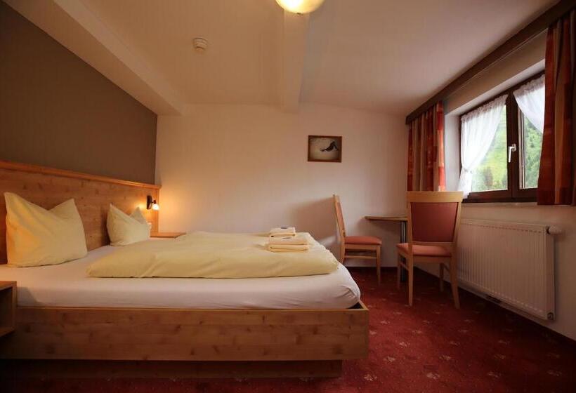 Семейный Номер, T3 Alpenhotel Garfrescha