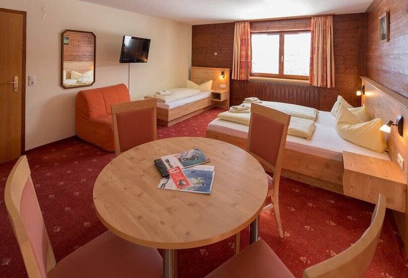 Номер Стандарт Трехместный, T3 Alpenhotel Garfrescha