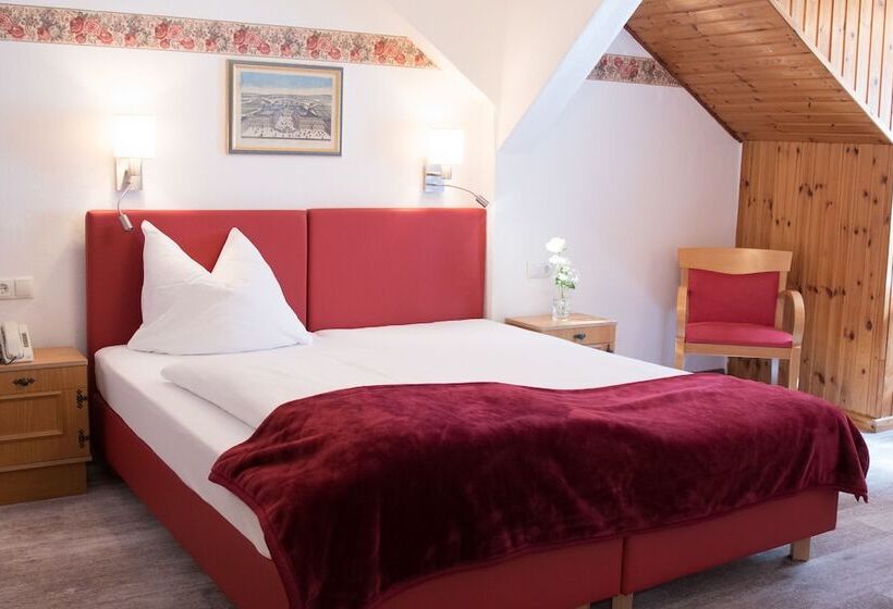 Номер Стандарт, Restaurant Grünwalderhof