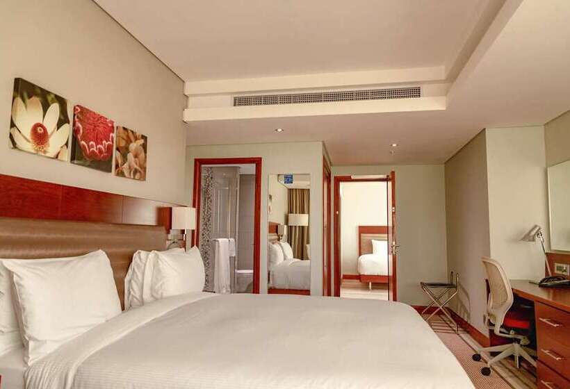 Семейный Номер, Hilton Paris Charles De Gaulle Airport