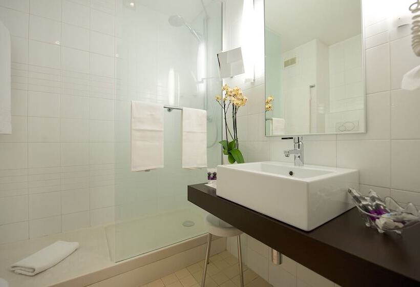 اتاق سوپریور, Mercure Napoli Centro Angioino