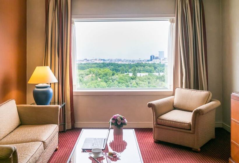 سوییت سوپریور, Pullman Bucharest World Trade Center