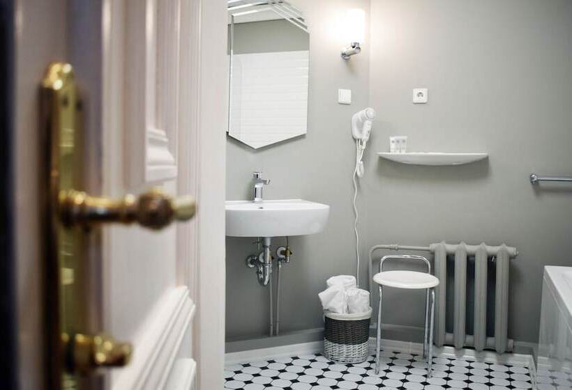 اتاق استاندارد, Boutique Hotel Kristofs