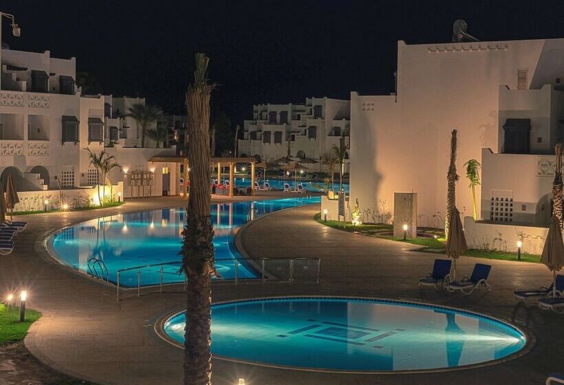 高级家庭房间, Mercure Hurghada