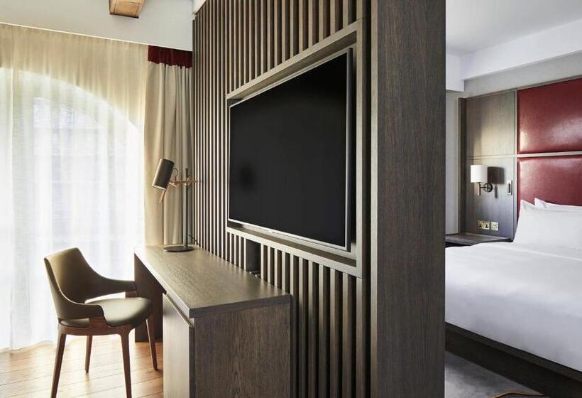 이그제큐티브 스위트 킹침대, Manchester Marriott Victoria & Albert