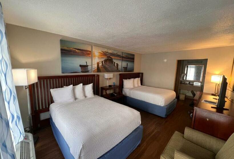 Номер Стандарт 2 Двуспальные Кровати, Days Inn By Wyndham Daytona Beach Speedway