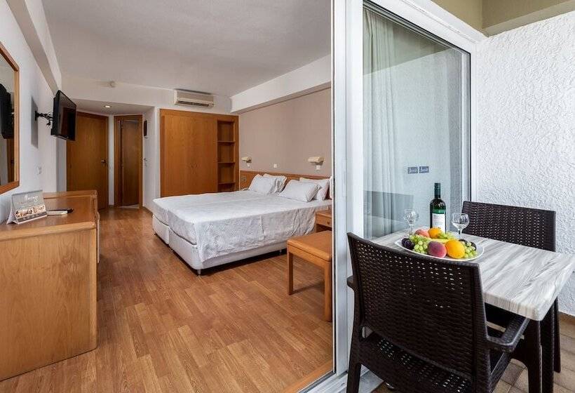 اتاق استاندارد با چشم‌انداز کوهستان, Sirene Beach Hotel   All Inclusive
