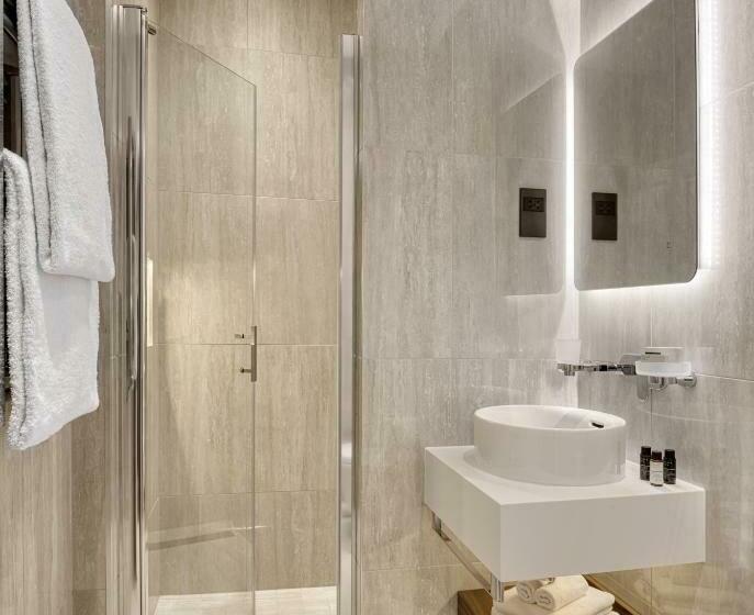 Номер Deluxe Кровать Кинг, The Queens Gate