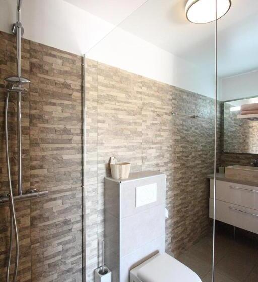 Quarto Estandar com Terraço, Villa Tricoli B&b Avec Piscine