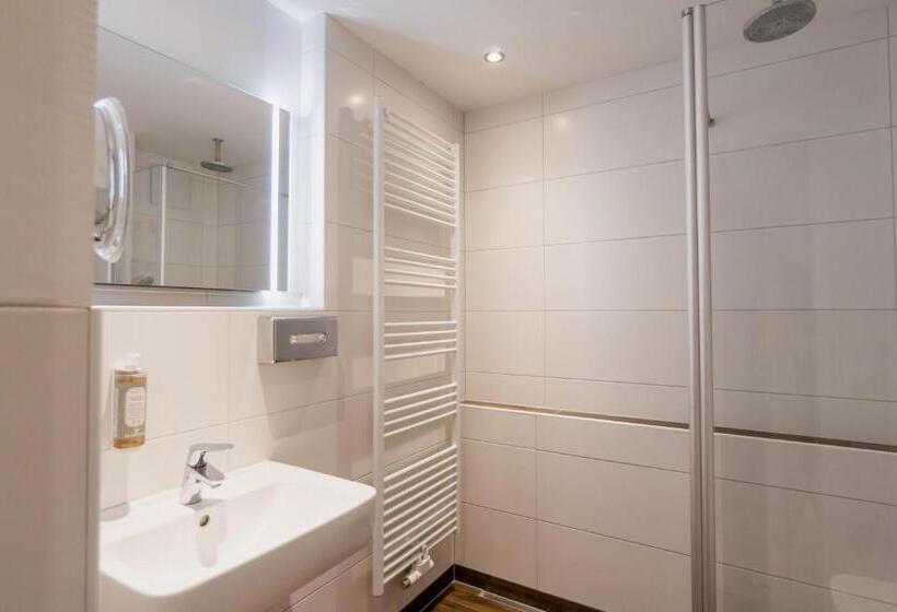 Номер Стандарт с Балконом, Waldhotel Eiche