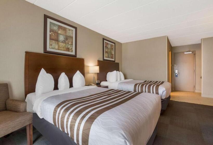 Номер Стандарт Адаптированный для Инвалидов, Best Western Brantford Hotel And Conference Centre