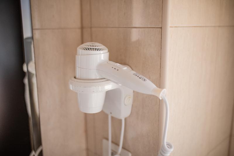 デラックスルーム, Royal Hotel West Edmonton, Trademark Collection By Wyndham