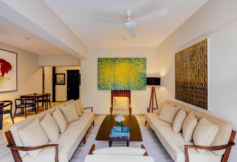 Классический Номер, Nyne Hotels   Lake Lodge, Colombo
