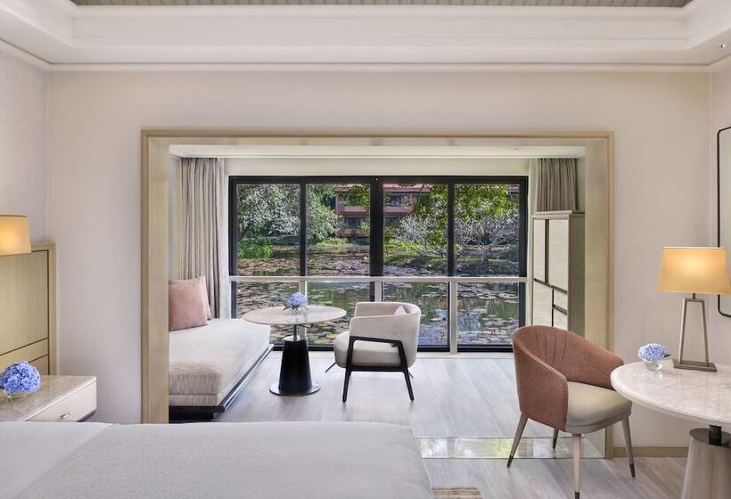 Premium Room, The St. Regis Goa Resort