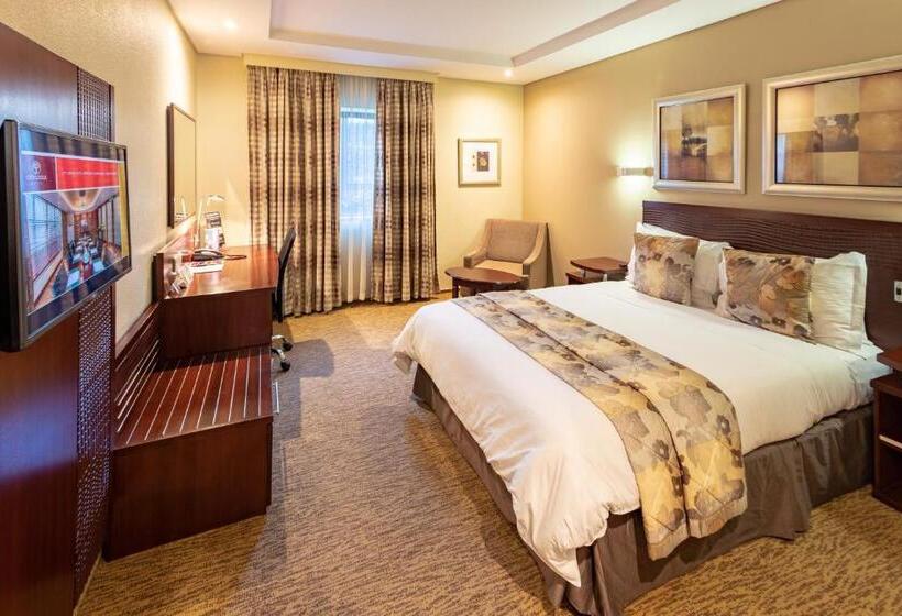 Quarto Standard para Deficientes, City Lodge Hotel Johannesburg Airport, Barbara Road