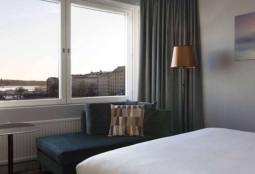 اتاق اجرایی با تخت بزرگ, Mersin Hiltonsa