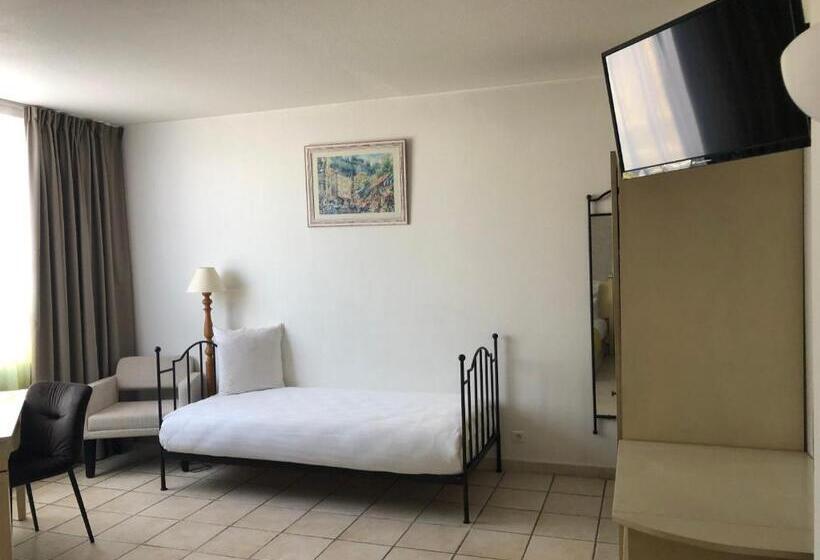 Номер Executive, Best Western Gemenos En Provence
